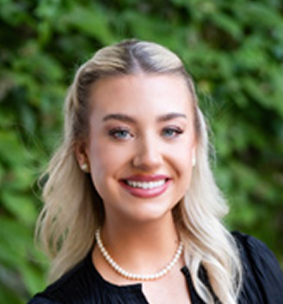 Tori Wallace headshot